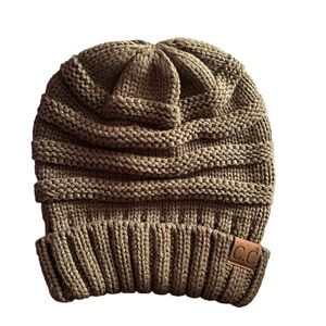 CC Slouchy Beanie